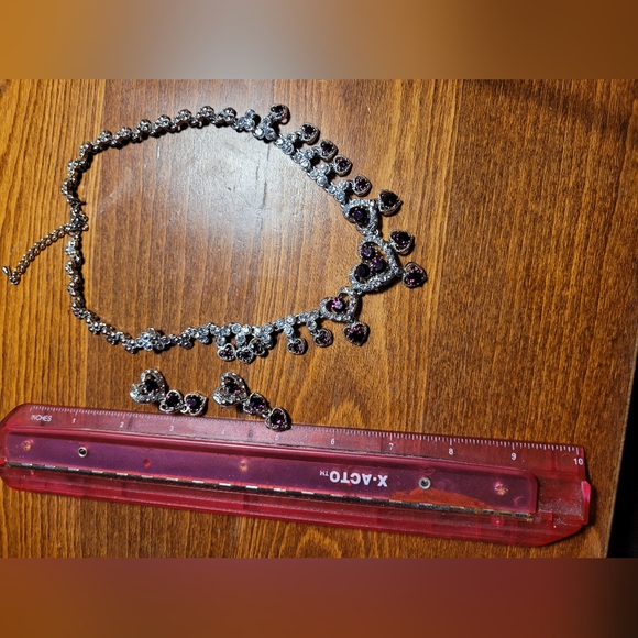 Jewelry - Picture 2 of 4